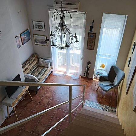 Loft In Ehemaligem Fischer Haus Apartment Valencia Bagian luar foto