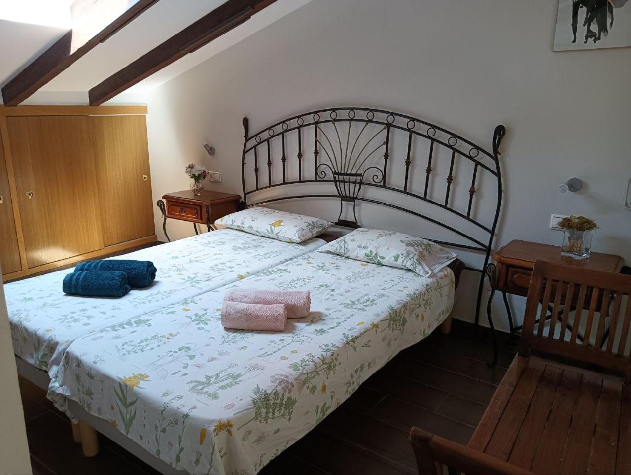 Loft In Ehemaligem Fischer Haus Apartment Valencia Bagian luar foto