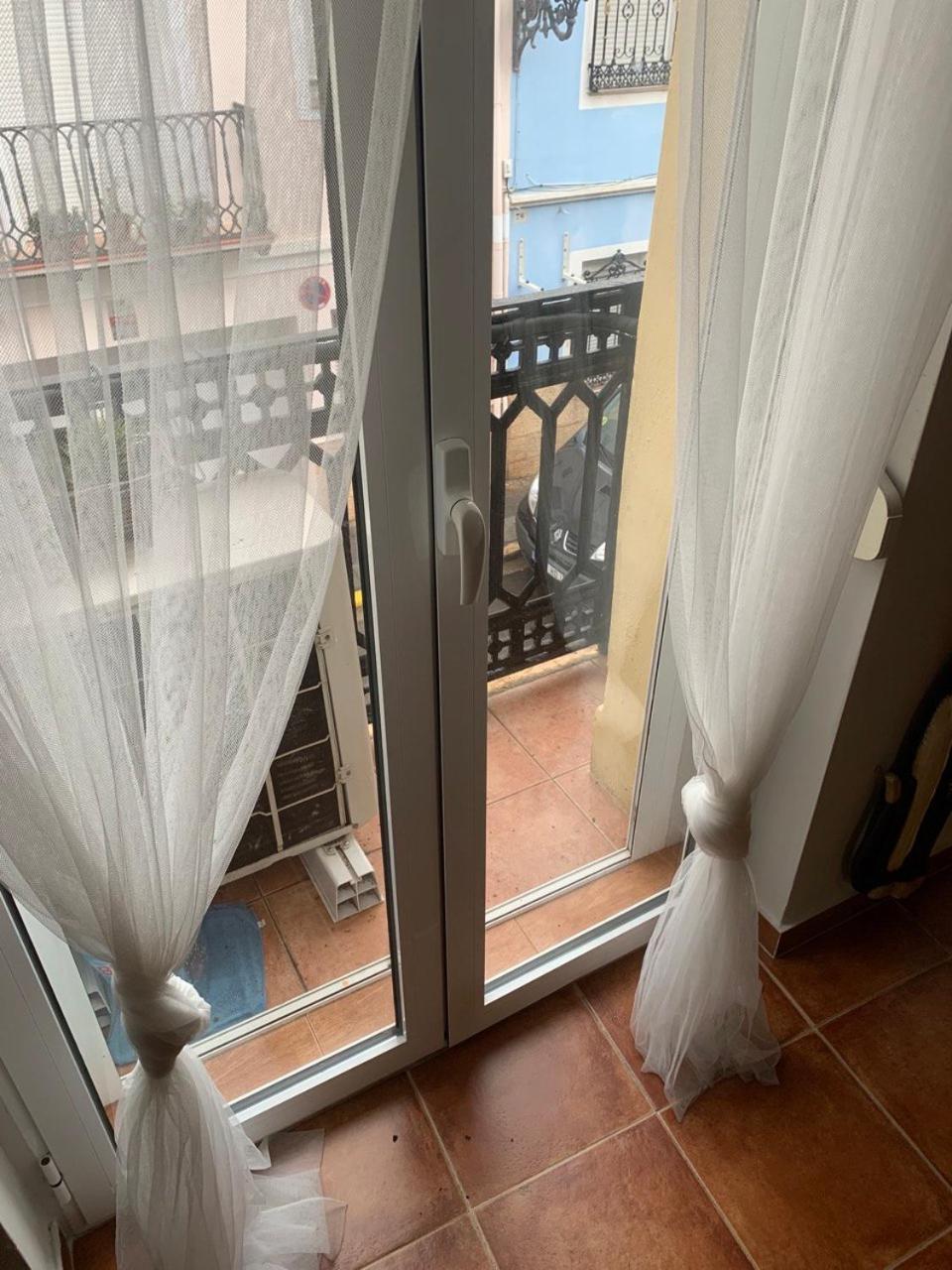 Loft In Ehemaligem Fischer Haus Apartment Valencia Bagian luar foto