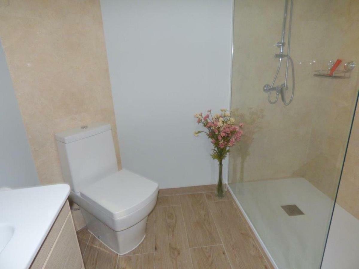 Loft In Ehemaligem Fischer Haus Apartment Valencia Bagian luar foto